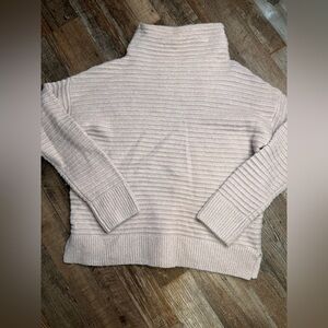 Madewell Women's Light Pink Turtleneck Sweater